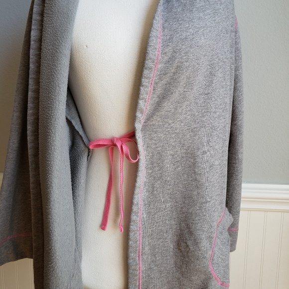 Bathrobe - Picture 4 of 6